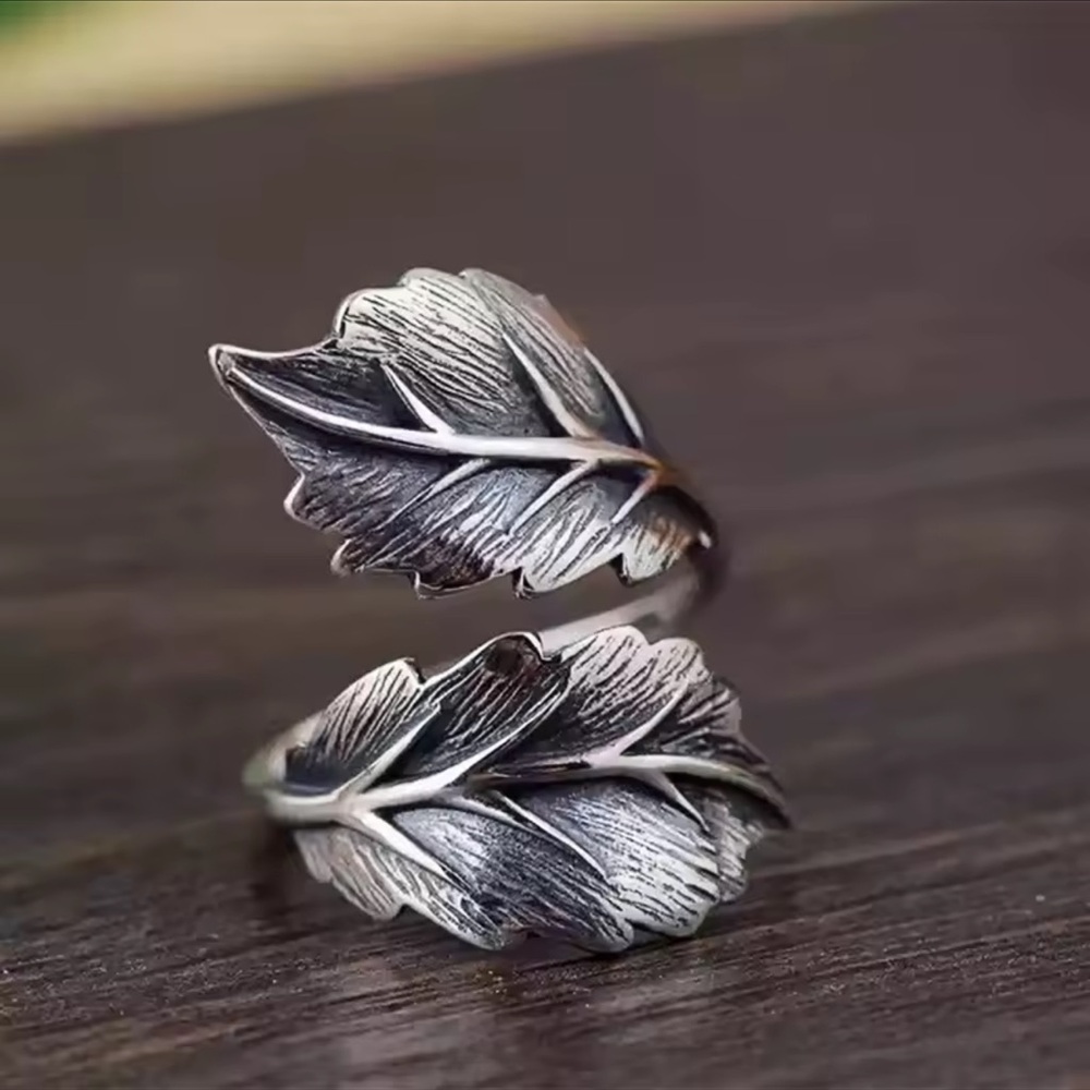Vintage Leaf Resizable Ring Retro Jewelry - Picture 4 of 7